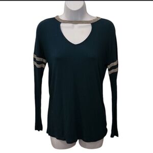 Ultra Flirt Cut Out Baseball Tee